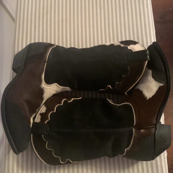 Women’s Cowhide Boots Size 7 - Picture 8 of 10